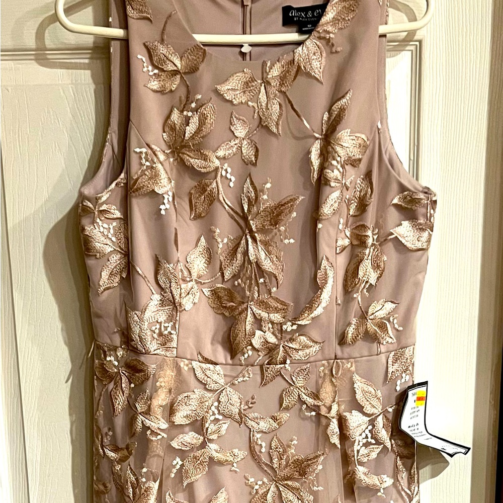 Alex evenings midi dress.  Size 12.  New with tag